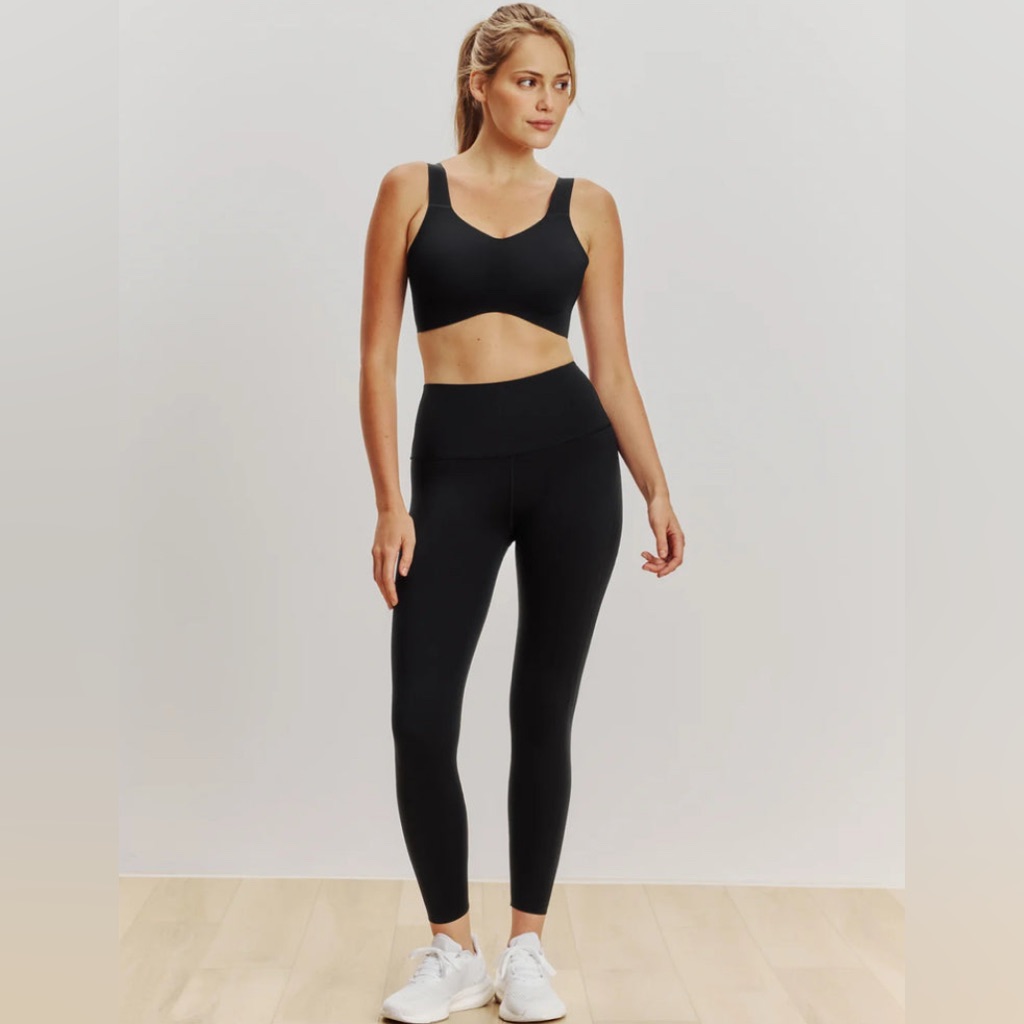 Knix Essential Leggings